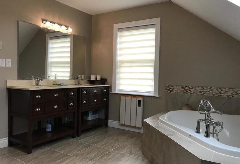 Seaview White House B&b | Stratford | Prince Edward Island | Canada 14