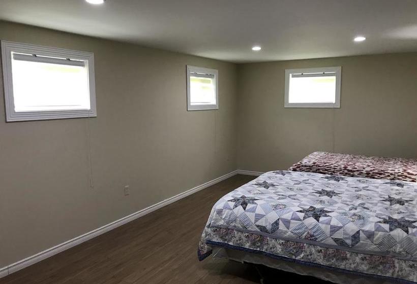 Seaview White House B&b | Stratford | Prince Edward Island | Canada 17