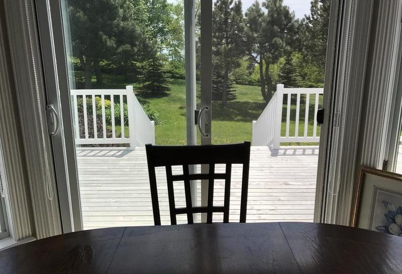 Seaview White House B&b | Stratford | Prince Edward Island | Canada 5
