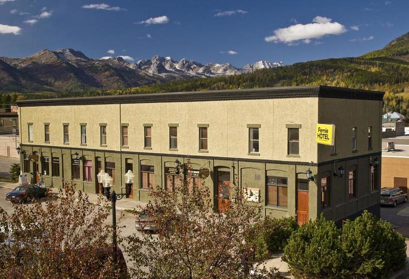 Fernie Hotel And Pub | Fernie | British Columbia | Canada 10