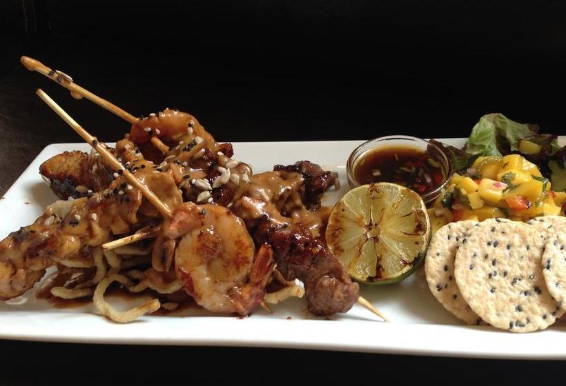 Fernie Hotel And Pub | Fernie | British Columbia | Canada 8