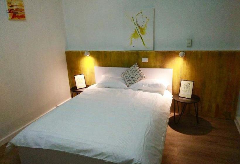 Motel Saleyards Distillery | Rockhampton | Queensland | Australia 1