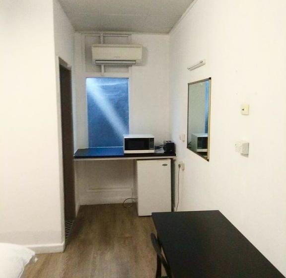 Motel Saleyards Distillery | Rockhampton | Queensland | Australia 7