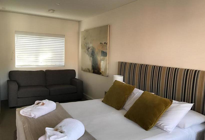 Thirroul Beach Motel | Wollongong | New South Wales | Australia 4