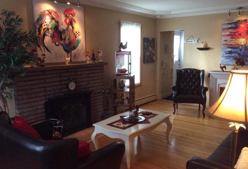 Au Coq Du Bonheur B&b | Magog | Quebec | Canada 3