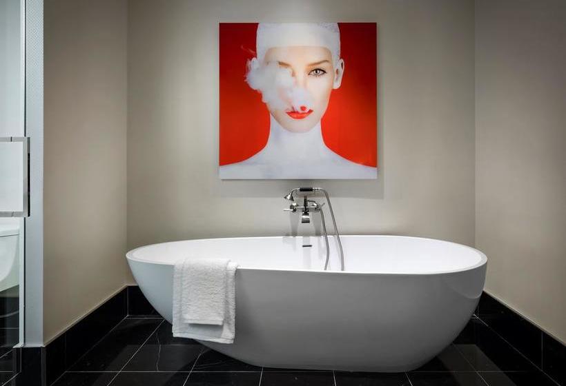 Bisha Hotel Toronto | Toronto | Ontario | Canada 5