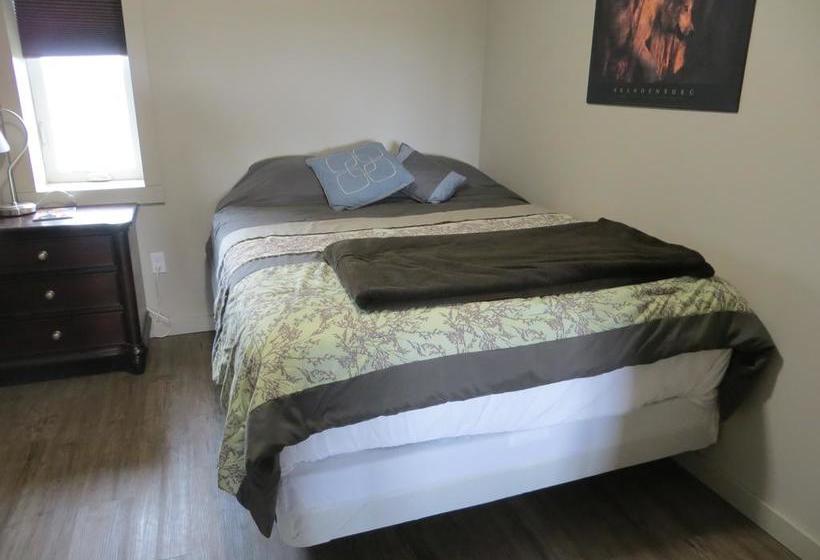 Bed and Breakfast Muriel Creek Ranch House | Cold Lake | Alberta | Canada 13