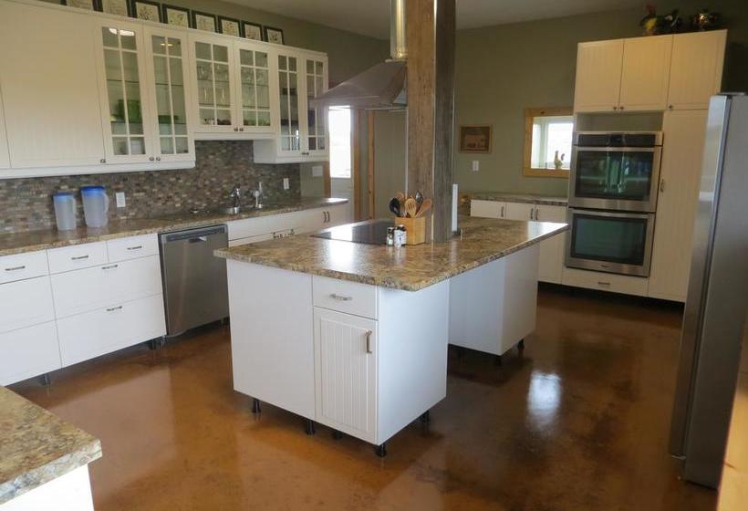 Bed and Breakfast Muriel Creek Ranch House | Cold Lake | Alberta | Canada 16