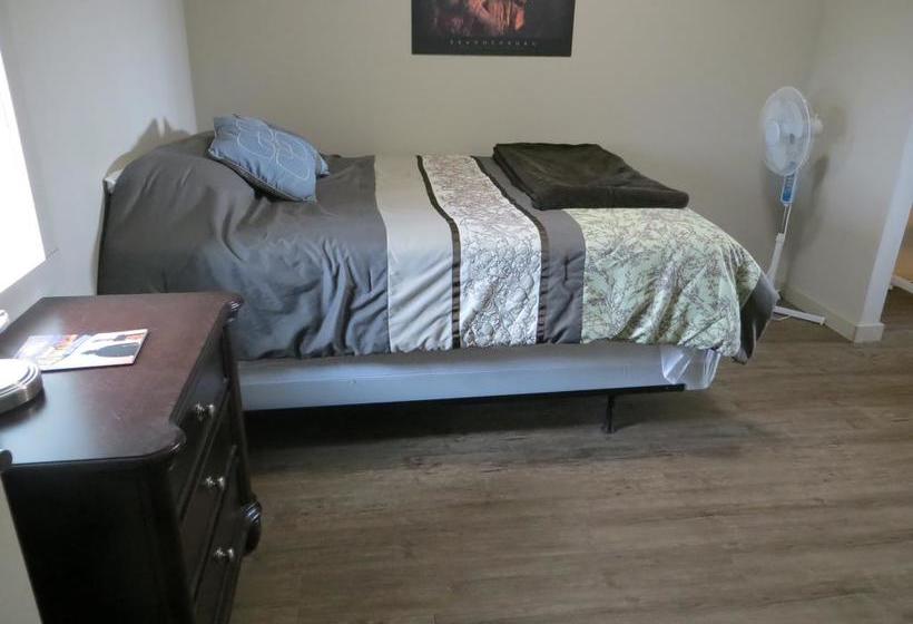 Bed and Breakfast Muriel Creek Ranch House | Cold Lake | Alberta | Canada 5