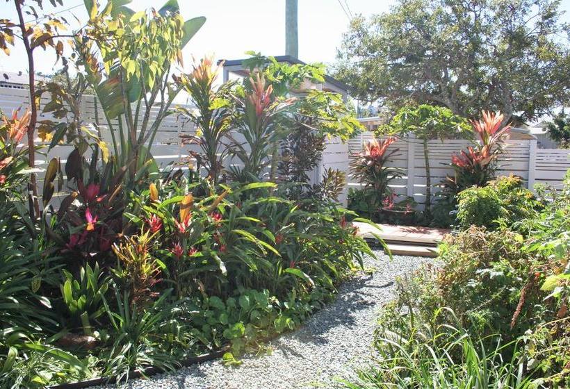 Bed and Breakfast Scarborough Beach Break Holidays | Scarborough | Queensland | Australia 20