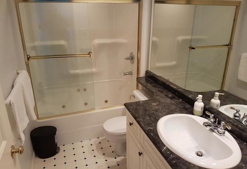 Gulfview Drive Ocean View B&b | Nanaimo | British Columbia | Canada 13