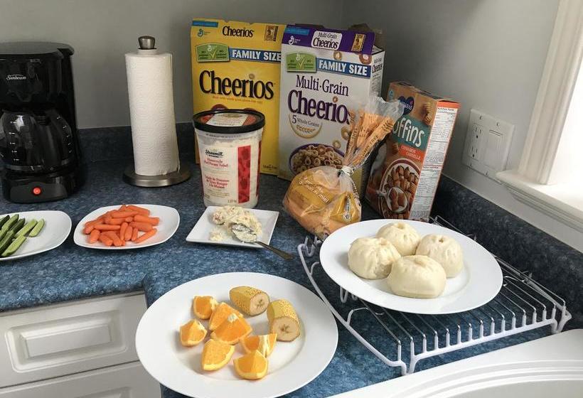 Gulfview Drive Ocean View B&b | Nanaimo | British Columbia | Canada 5