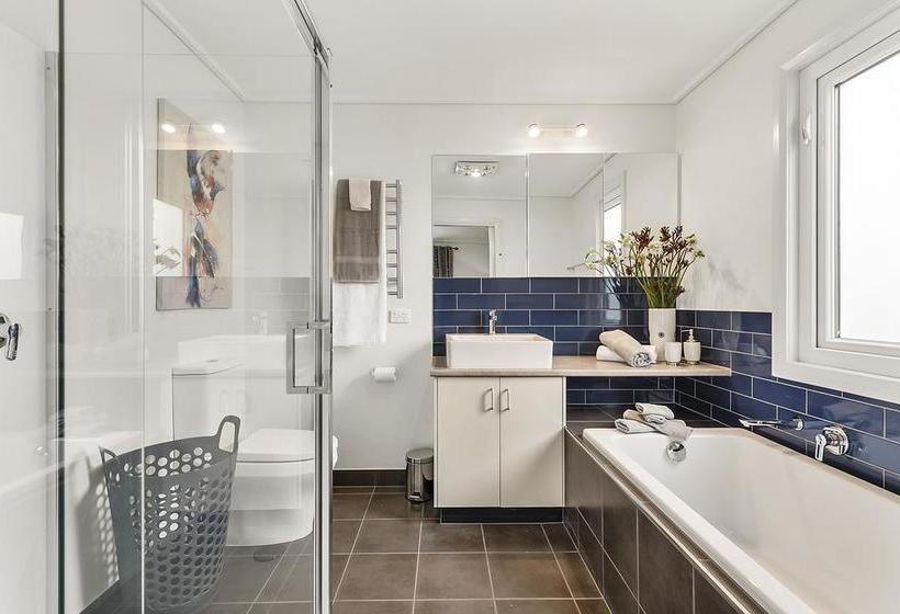 Bed and Breakfast Blue Rosella On Piper | Kyneton | Victoria | Australia 11