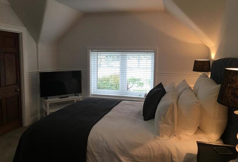 Lindisfarne Waterfront B&b | Hobart | Tasmania | Australia 9