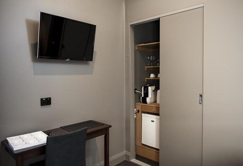 Hotel Criterion | Sale | Victoria | Australia 18