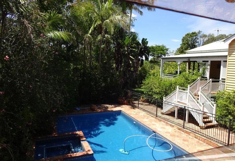 Bed and Breakfast Jacaranda Lodge | Springwood | Queensland | Australia 8