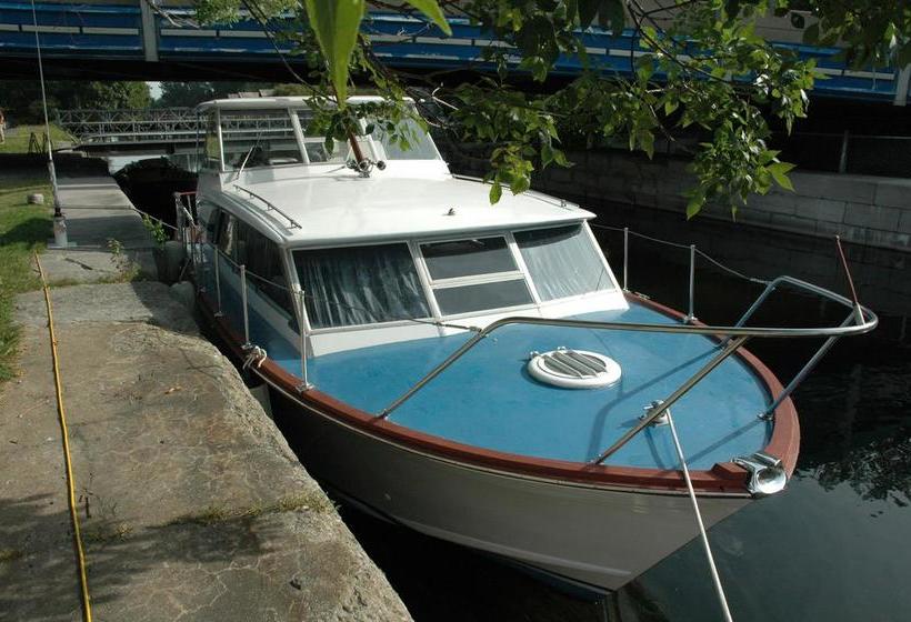 Hotel Le Village Des écluses Quebec