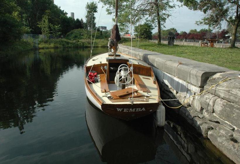 Hotel Le Village Des écluses | Montreal | Quebec | Canada 2