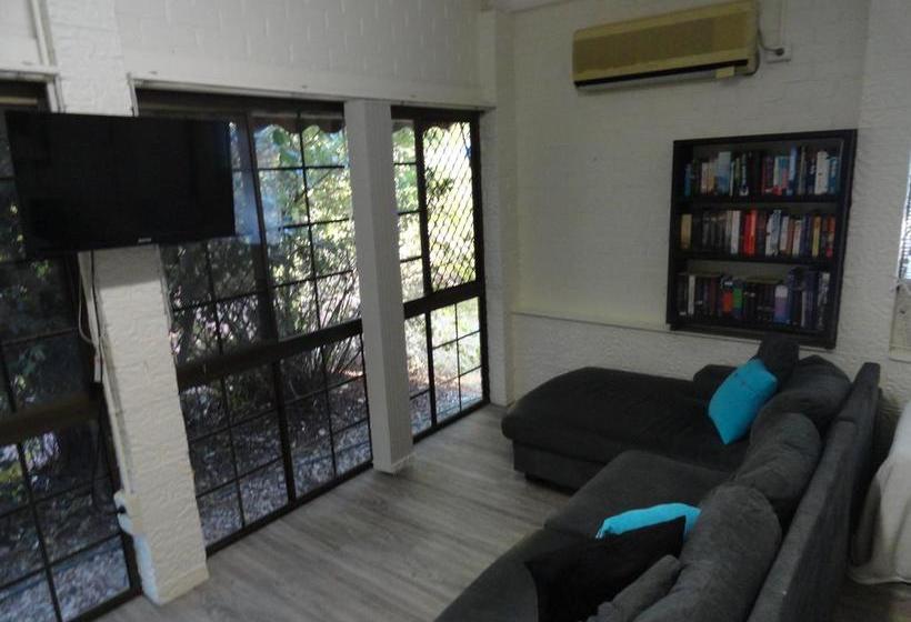 Cleveland B&b  Private Studio Room | Cleveland | Queensland | Australia 3