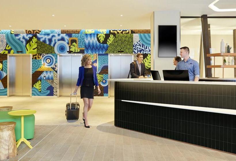 Hotel Holiday Inn Express Adelaide City Centre