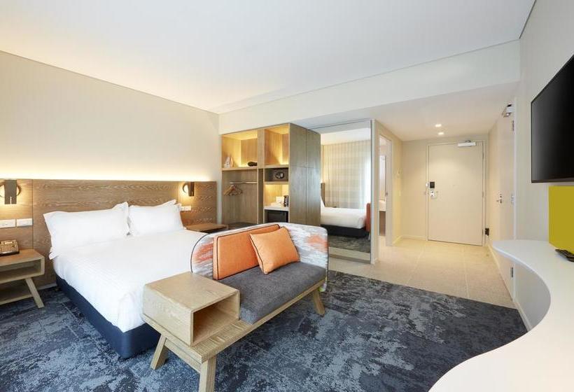 Hotel Holiday Inn Express Adelaide City Centre | Adelaide | South Australia | Australia 1