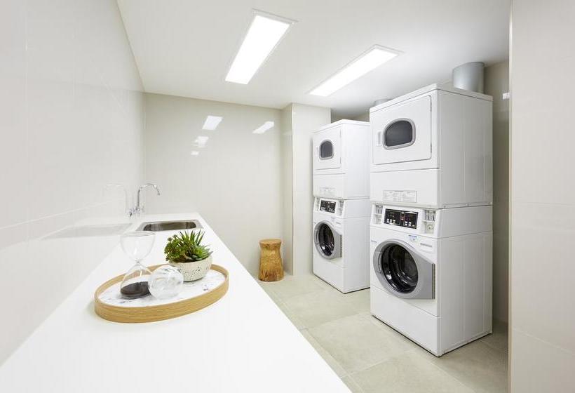 Hotel Holiday Inn Express Adelaide City Centre | Adelaide | South Australia | Australia 14