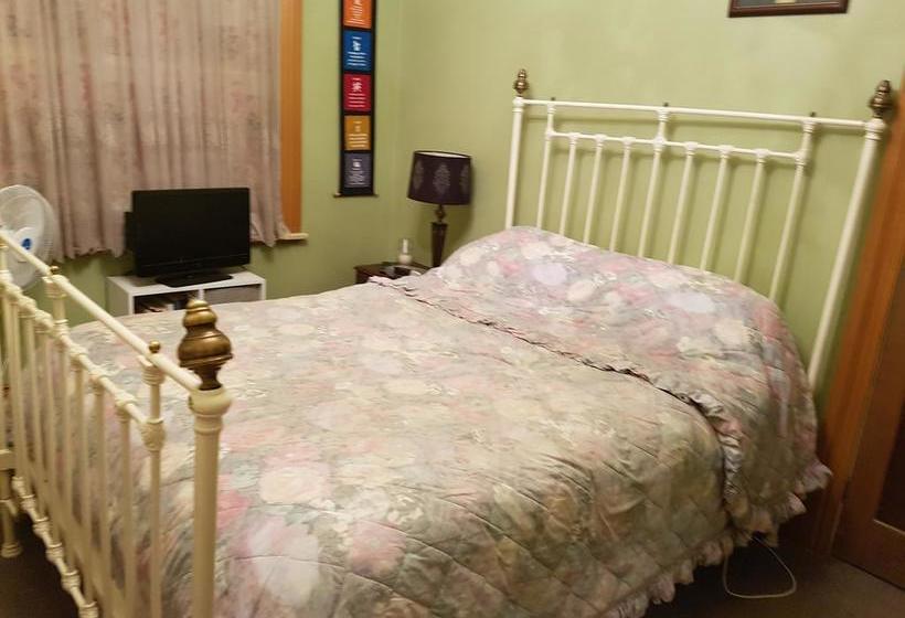 Bed and Breakfast Calbung Stays | Ballarat | Victoria | Australia 4