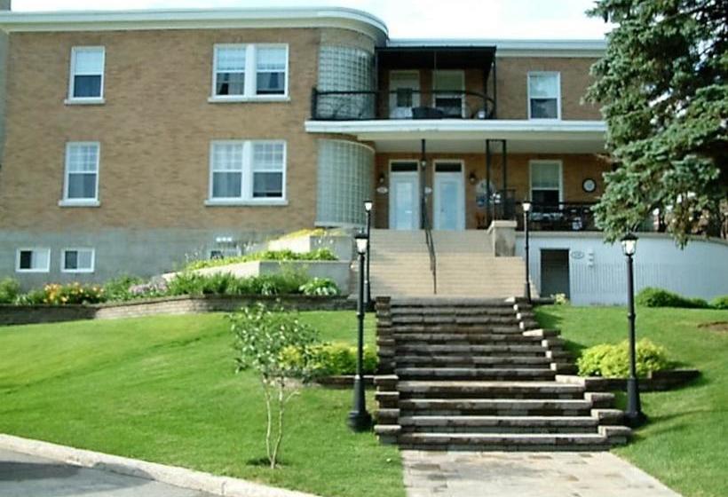 Bed and Breakfast Auberge Le Stgeorges | Saguenay | Quebec | Canada 2