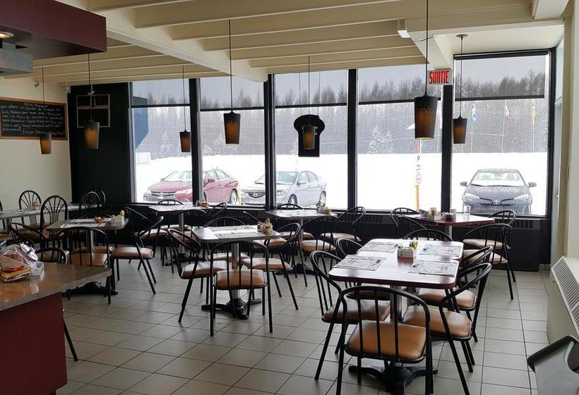 Hôtel Montvalin | Saguenay | Quebec | Canada 1