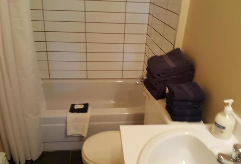 Hôtel Montvalin | Saguenay | Quebec | Canada 10