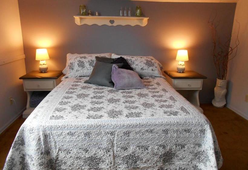 Bed and Breakfast Salmonberry Lane | Clearwater | British Columbia | Canada 10