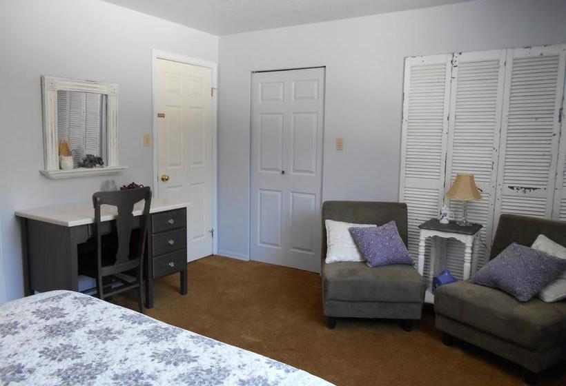 Bed and Breakfast Salmonberry Lane | Clearwater | British Columbia | Canada 16