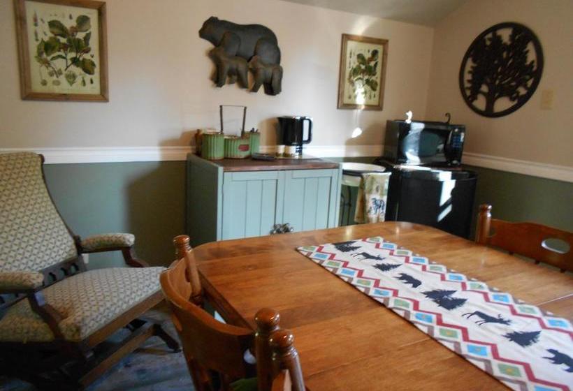 Bed and Breakfast Salmonberry Lane | Clearwater | British Columbia | Canada 8