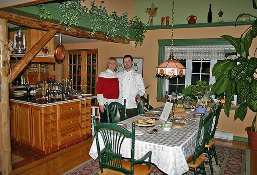 Bed and Breakfast Au Soleil Couchant | Val d'Or | Quebec | Canada 12