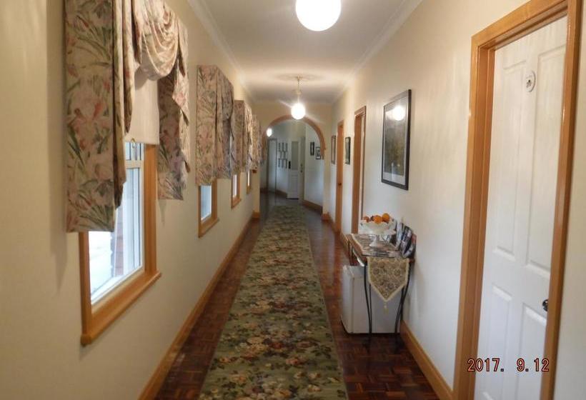 Bed and Breakfast Arabella Country House | Princetown | Victoria | Australia 2