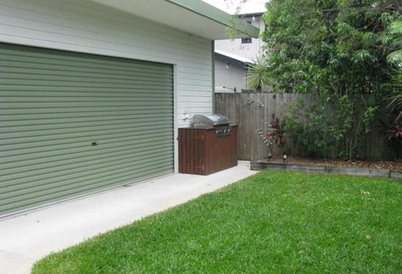 Bed and Breakfast The Red Sparrow | Cairns | Queensland | Australia 12