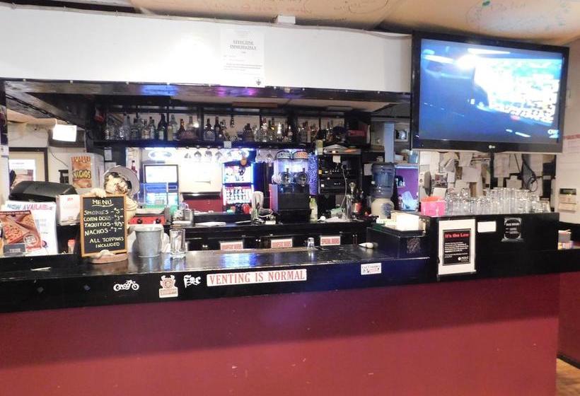 Dinosaur Hotel & Newcastle Bar | Drumheller | Alberta | Canada 14