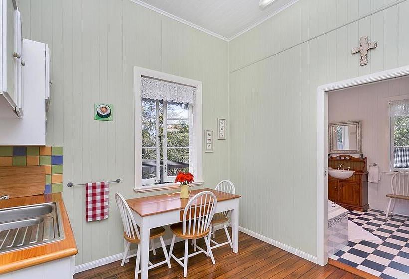 Bed and Breakfast The Church | Yungaburra | Queensland | Australia 11