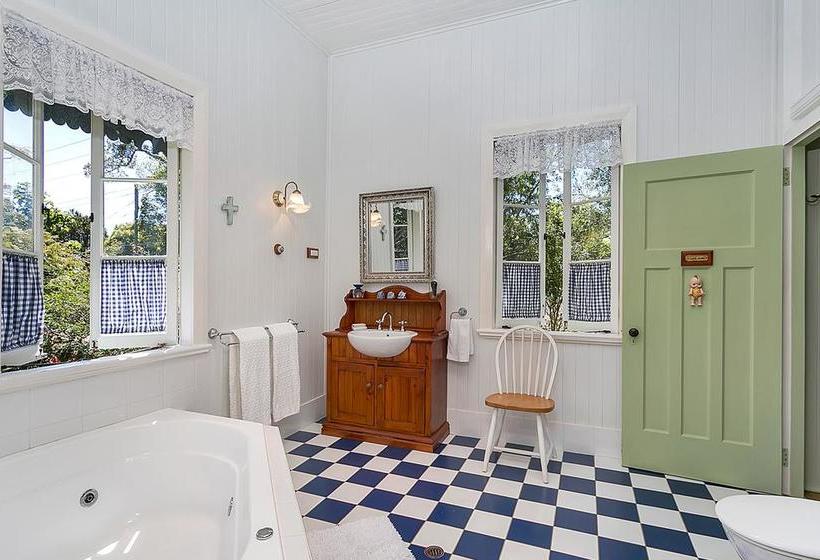 Bed and Breakfast The Church | Yungaburra | Queensland | Australia 12