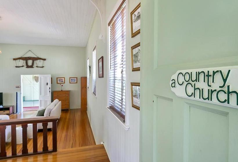 Bed and Breakfast The Church | Yungaburra | Queensland | Australia 9