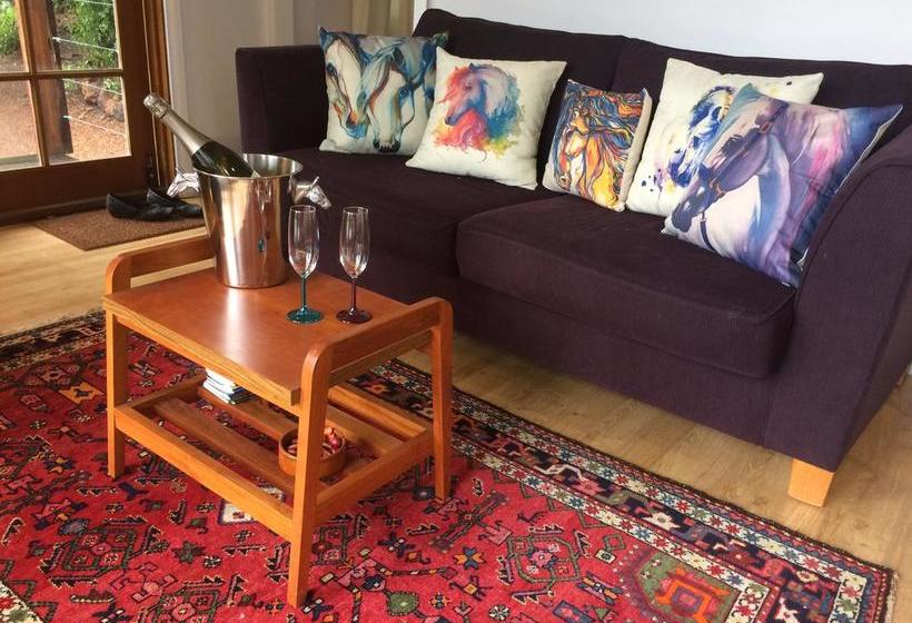 Whispering Pines Bed And Breakfast | Collie | Western Australia | Australia 6