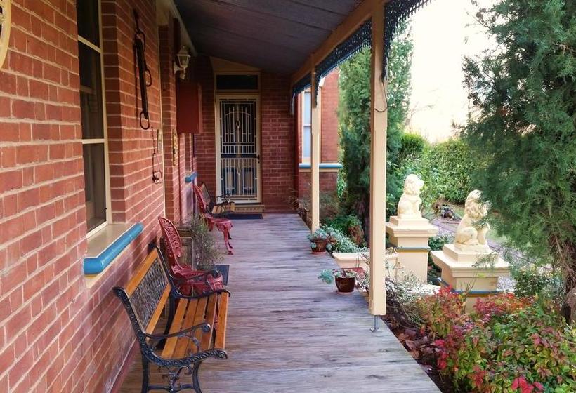 Boutique Motel Sefton House | Tumut | New South Wales | Australia 10