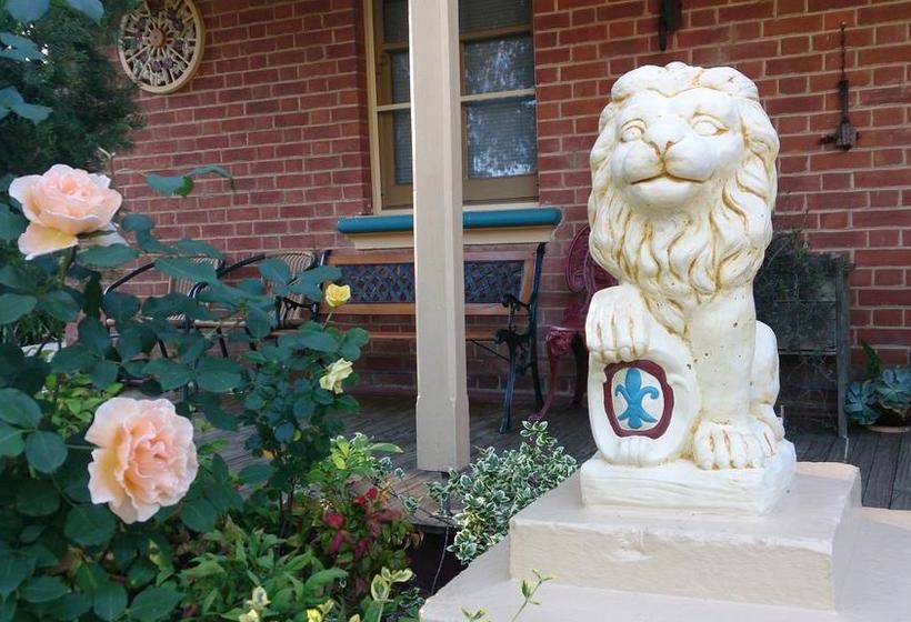 Boutique Motel Sefton House | Tumut | New South Wales | Australia 11