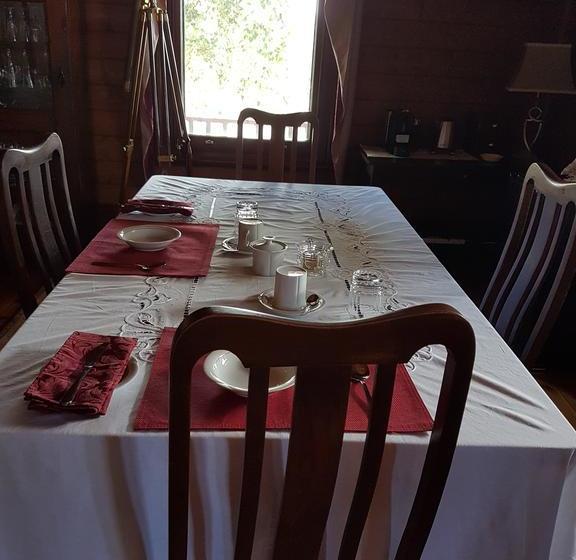 Bed and Breakfast Portarlington Vicarage | Portarlington | Victoria | Australia 19
