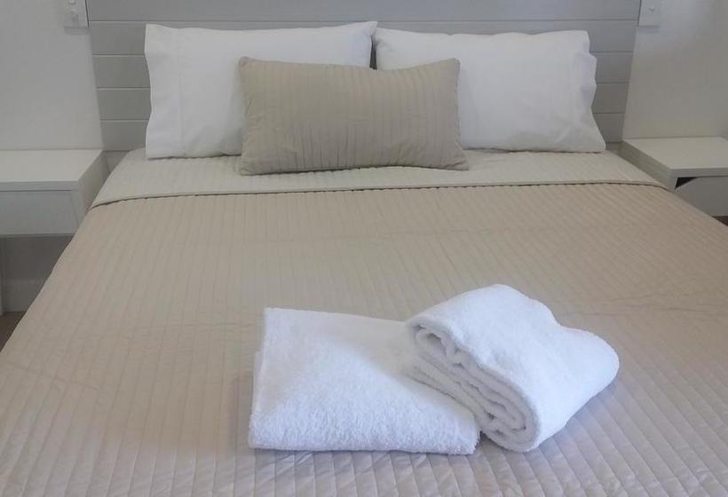 Verandah Motel | Gympie | Queensland | Australia 11