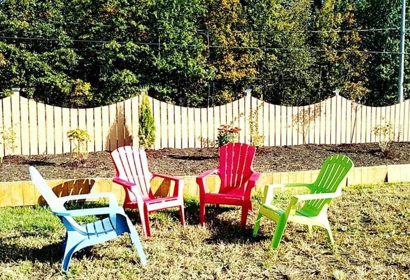 Leisure Motel | Windsor | Ontario | Canada 4