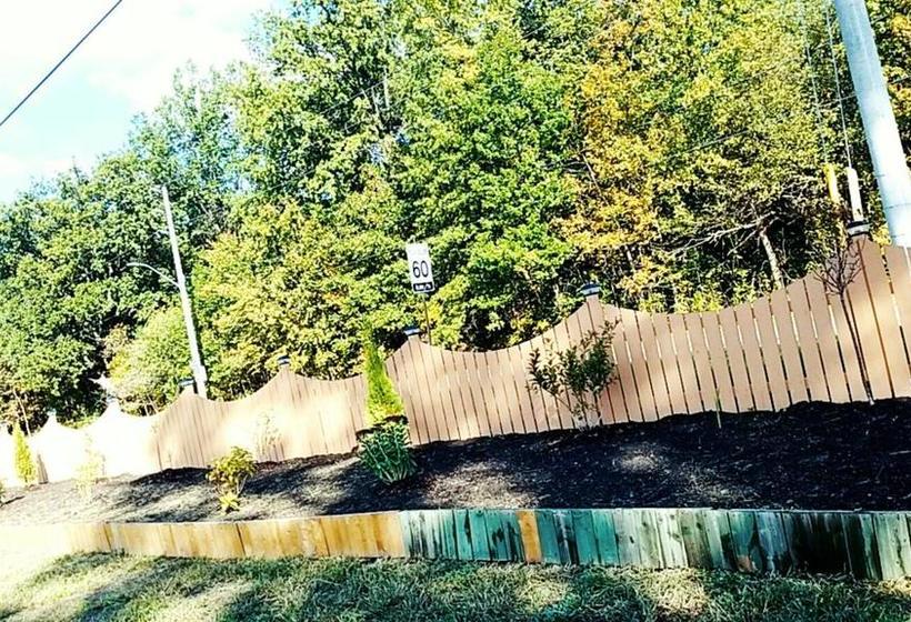 Leisure Motel | Windsor | Ontario | Canada 7