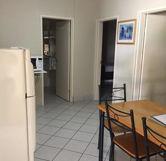 Villa Capri Motel | Rockhampton | Queensland | Australia 4