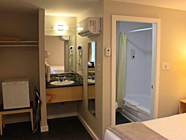 Motel Colonial | Rimouski | Quebec | Canada 3