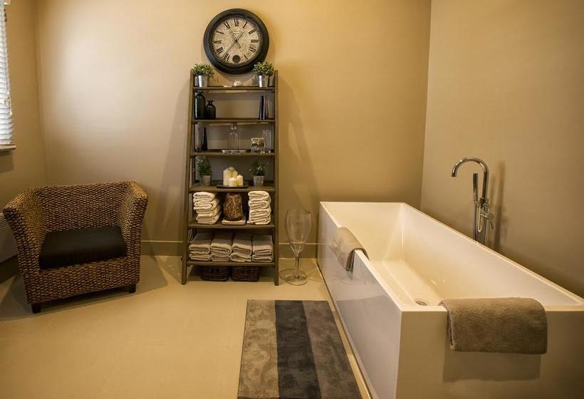 Bed and Breakfast Kerami Manor & Day Spa | Marysville | Victoria | Australia 3